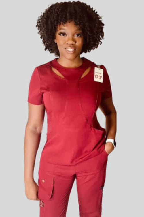 Oxygen – Stylish cut-out scrub set with flattering silhouette